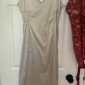 Zara Cream Sheath Midi Dress with V-Neck